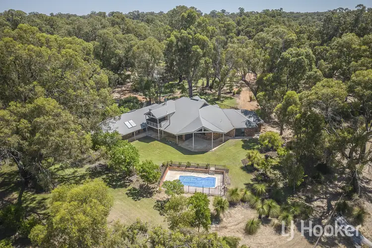 16 Harvest Circle, Two Rocks WA 6037