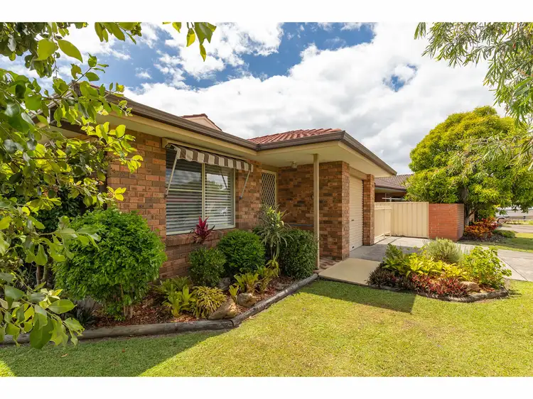 2/60 Hind Avenue, Forster NSW 2428
