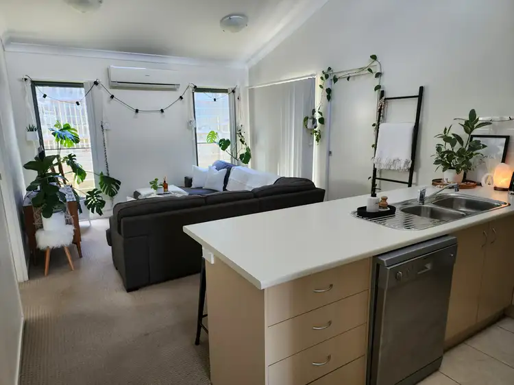 Sixth view of Homely unit listing, 11A Augusta Close, Warwick QLD 4370