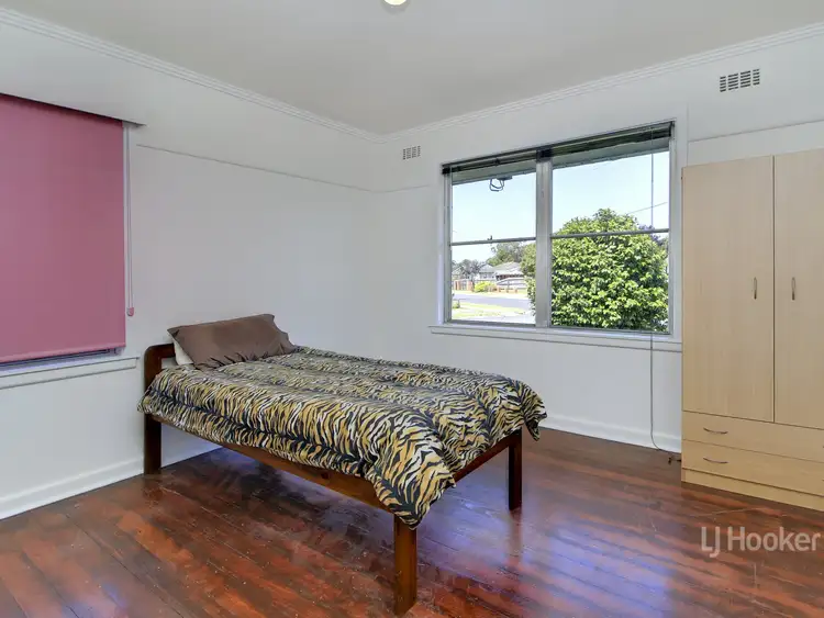 Seventh view of Homely house listing, 18 Davies Street, Bairnsdale VIC 3875