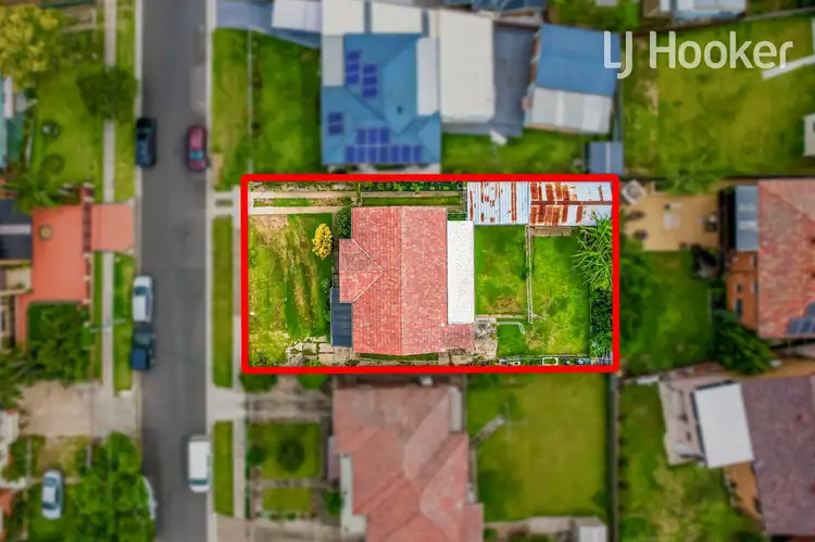 7 Pepler Rd, Cabramatta West NSW 2166