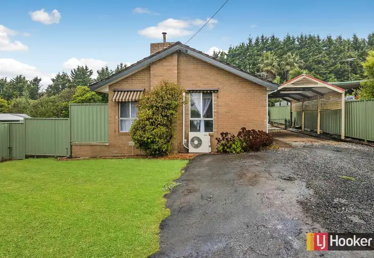 Second view of Homely house listing, 6 Windham Street, Wallan VIC 3756
