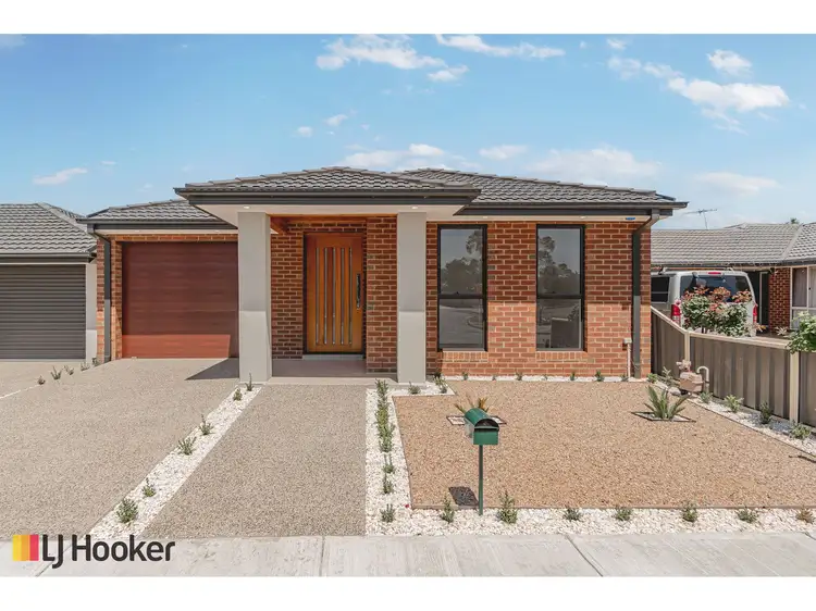 49A Dorchester Street, Craigieburn VIC 3064