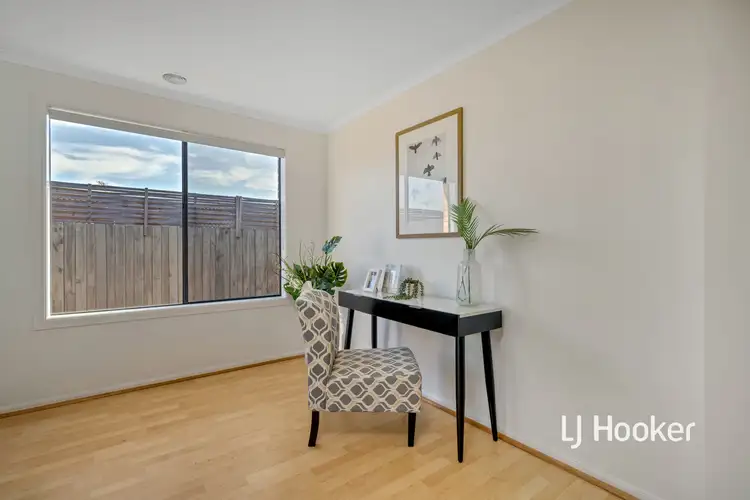 Fourth view of Homely house listing, 4 Imperia Close, Narre Warren South VIC 3805