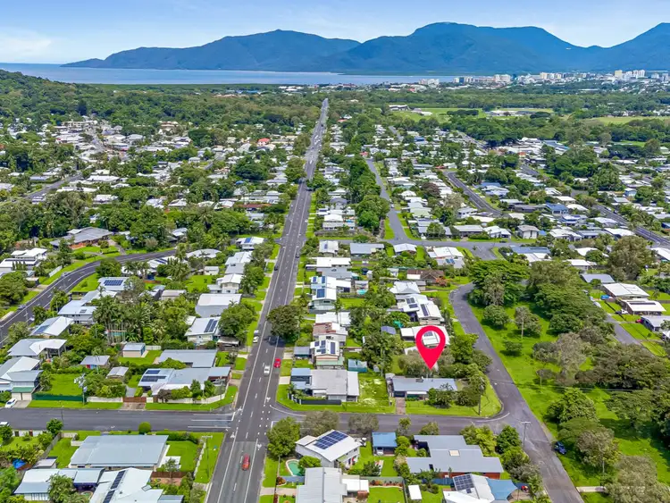 18 Purbeck Place, Edge Hill QLD 4870