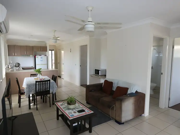 Fifth view of Homely unit listing, 4/6 Sullivan Street, Emerald QLD 4720