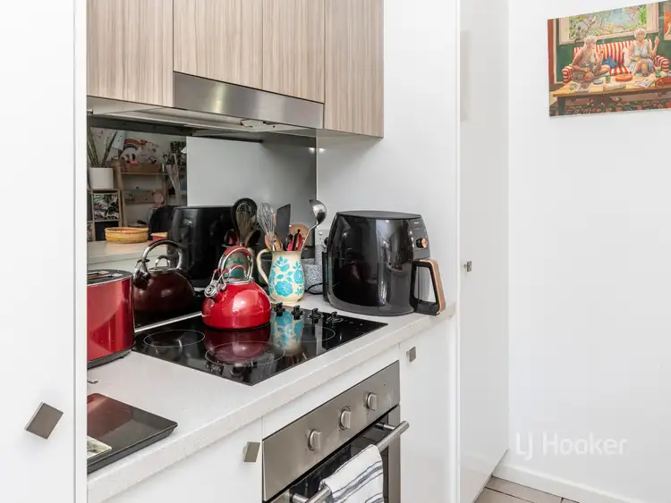 Fifth view of Homely unit listing, 8/70 Palm Circuit, Ross NT 873