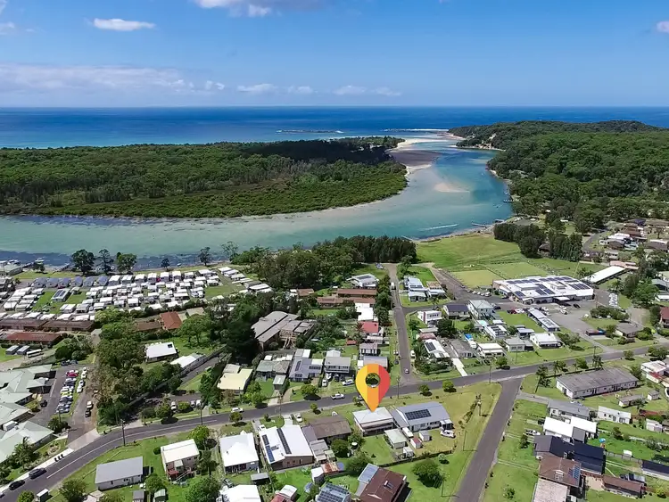 25 Iverison Road, Sussex Inlet NSW 2540