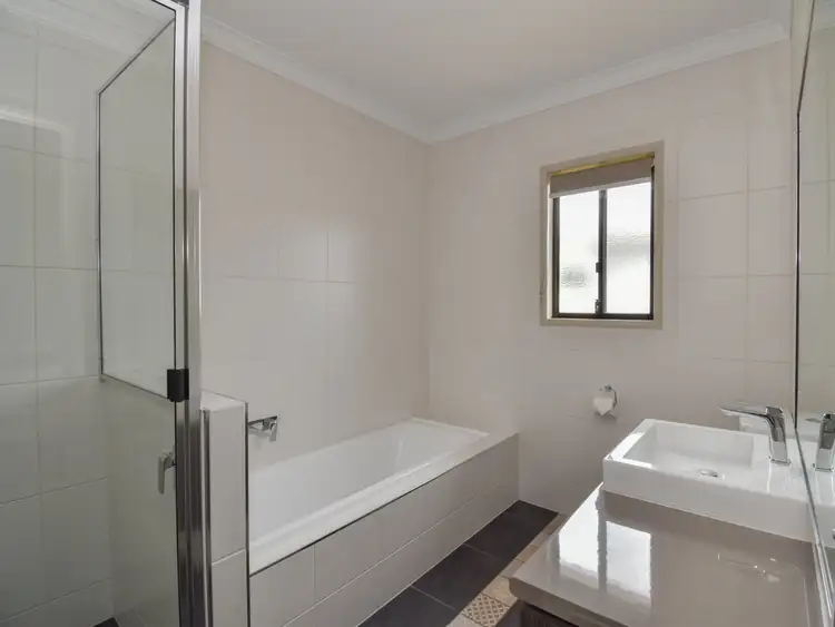 Sixth view of Homely house listing, 14 Lookout Place, Rosenthal Heights QLD 4370