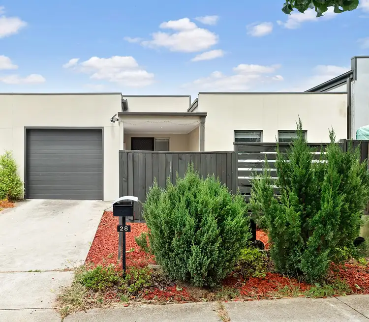 28 Eric De Salis Street, Macgregor ACT 2615