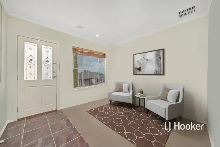 Second view of Homely house listing, 8 Lawrence Close, Pakenham VIC 3810