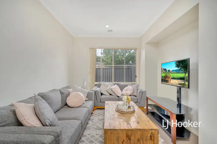 Third view of Homely house listing, 8 Lawrence Close, Pakenham VIC 3810