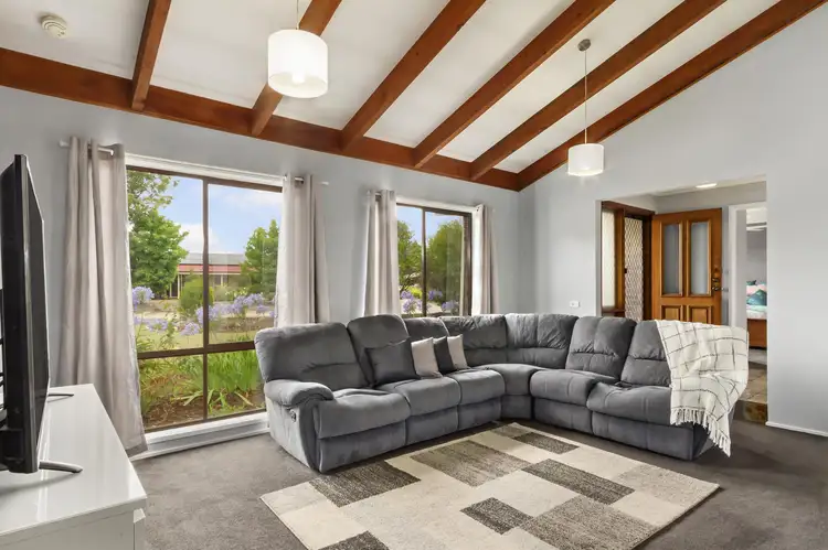 Second view of Homely house listing, 2 Enid Lorimer Circuit, Chisholm ACT 2905