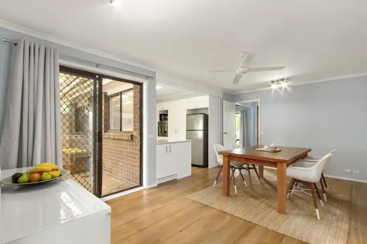 Sixth view of Homely house listing, 2 Enid Lorimer Circuit, Chisholm ACT 2905