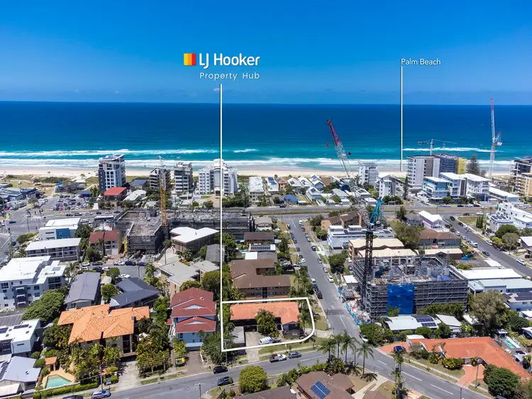 1 Tarni Avenue, Palm Beach QLD 4221