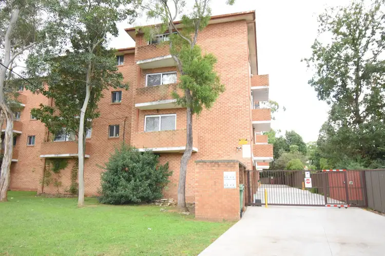 14/1-3 Fairlight Avenue, Fairfield NSW 2165