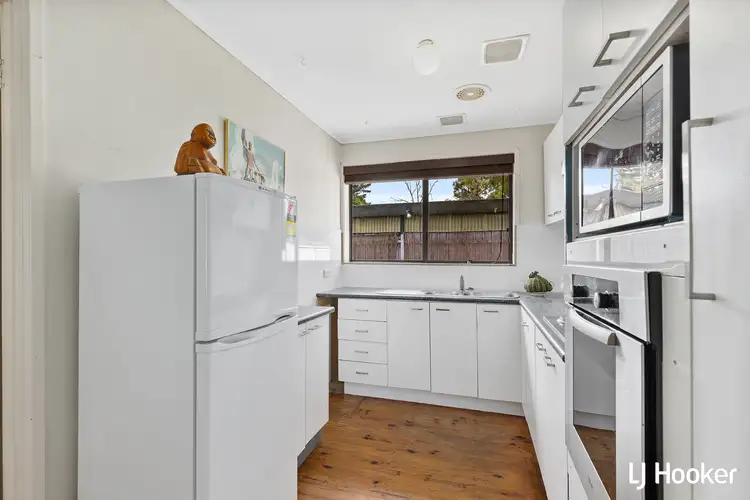 Fifth view of Homely house listing, 20 Garrad Court, Charnwood ACT 2615