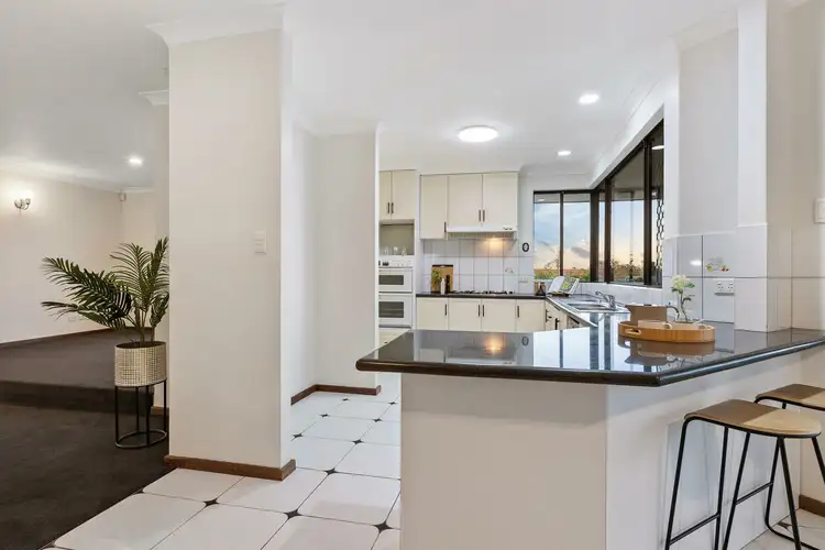 Sixth view of Homely house listing, 3 Hyne Court, Leeming WA 6149