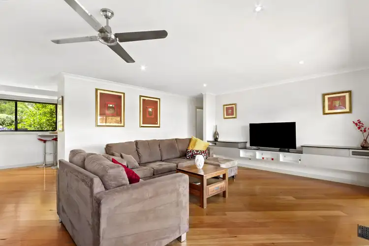 Sixth view of Homely house listing, 8 Bernacchi Street, Mawson ACT 2607