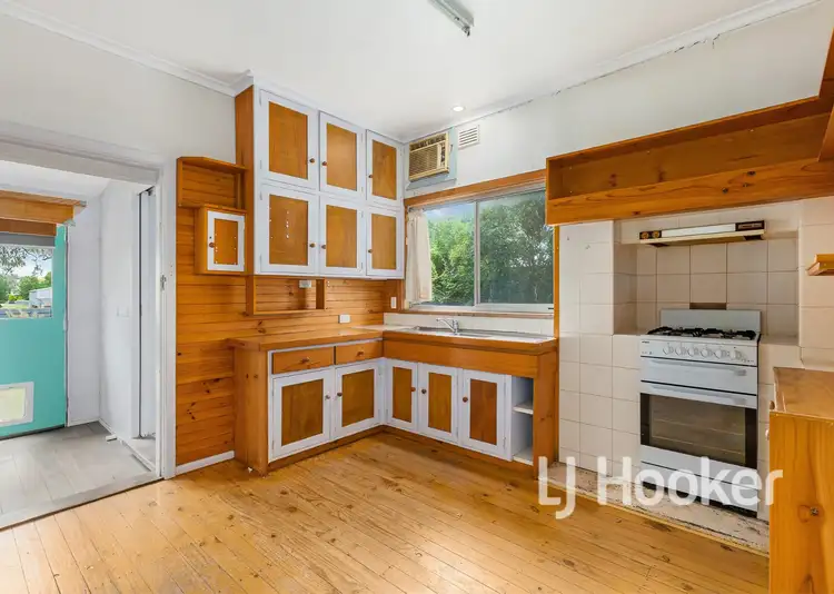 Second view of Homely house listing, 5 Rupert St, Broadford VIC 3658