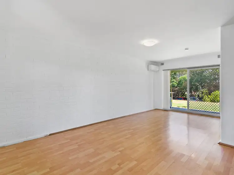 Main view of Homely unit listing, 4/5 Hillside Crescent, Maylands WA 6051