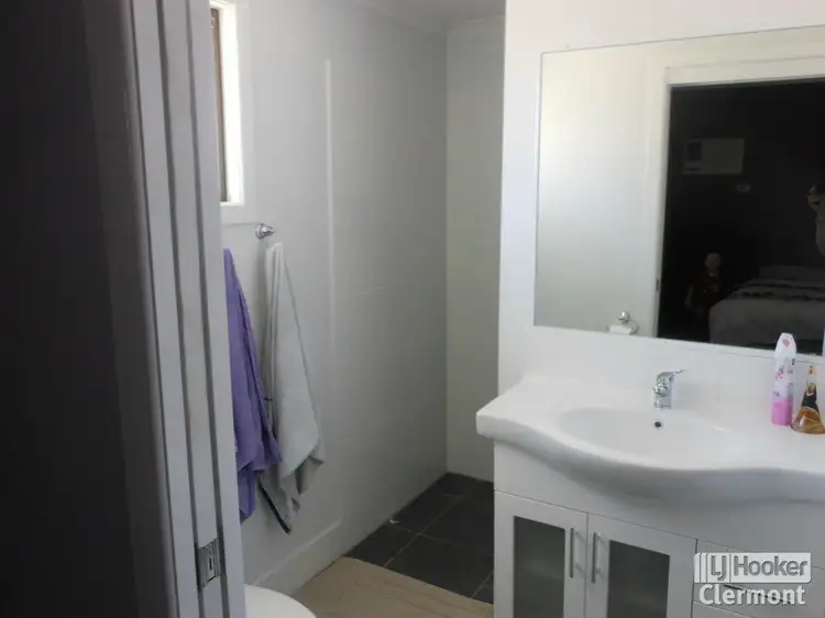 Seventh view of Homely house listing, 14 Carina Crescent, Clermont QLD 4721