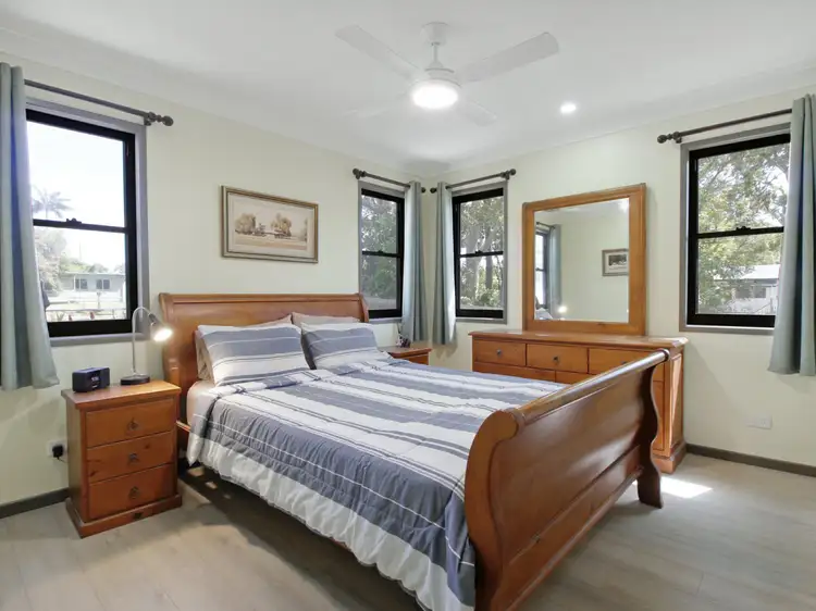 Sixth view of Homely house listing, 27 Lucas Dr, Lamb Island QLD 4184