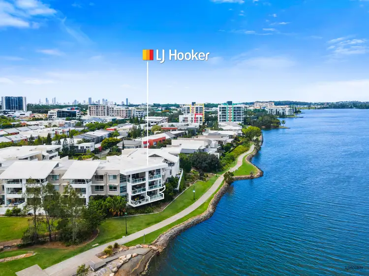3/1 Lakefront Crescent, Varsity Lakes QLD 4227