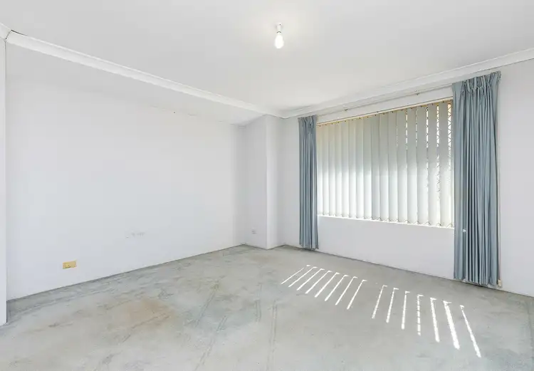 Fifth view of Homely house listing, 40 Mooring Crescent, Ocean Reef WA 6027