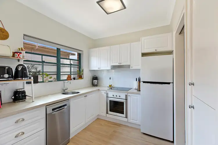 Fifth view of Homely house listing, 2/86 Hutton Road, The Entrance North NSW 2261