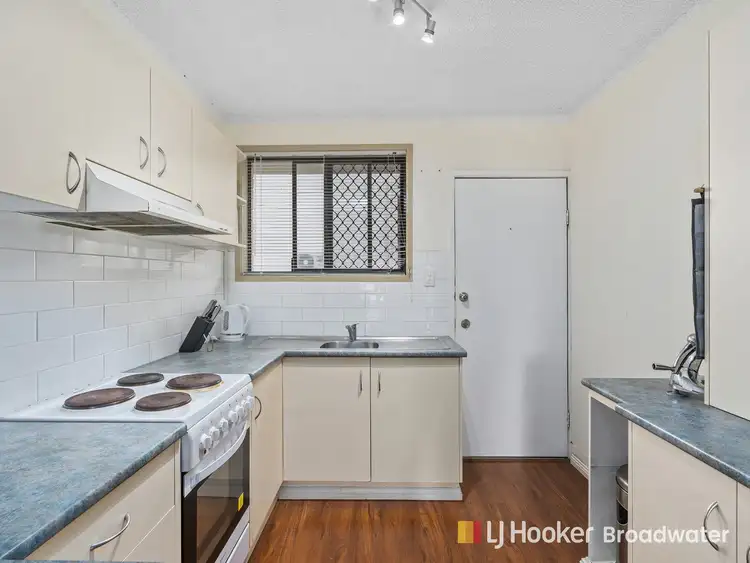 Fifth view of Homely apartment listing, 4/39 Lenneberg Street, Southport QLD 4215