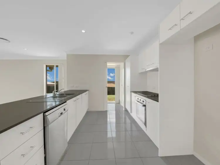 Fourth view of Homely house listing, 8 Dampier Court, Glen Eden QLD 4680