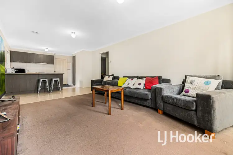 Second view of Homely house listing, 3a Renlik Court, Pakenham VIC 3810