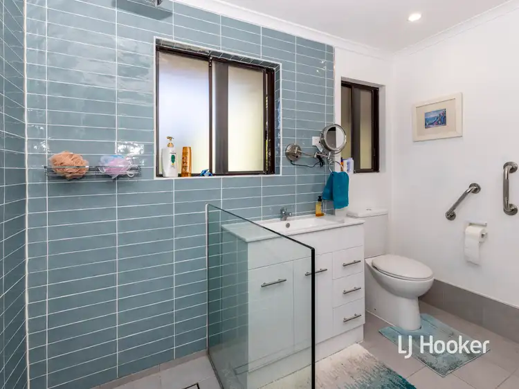 Sixth view of Homely unit listing, 2/22 Woolla Court, Larapinta NT 875