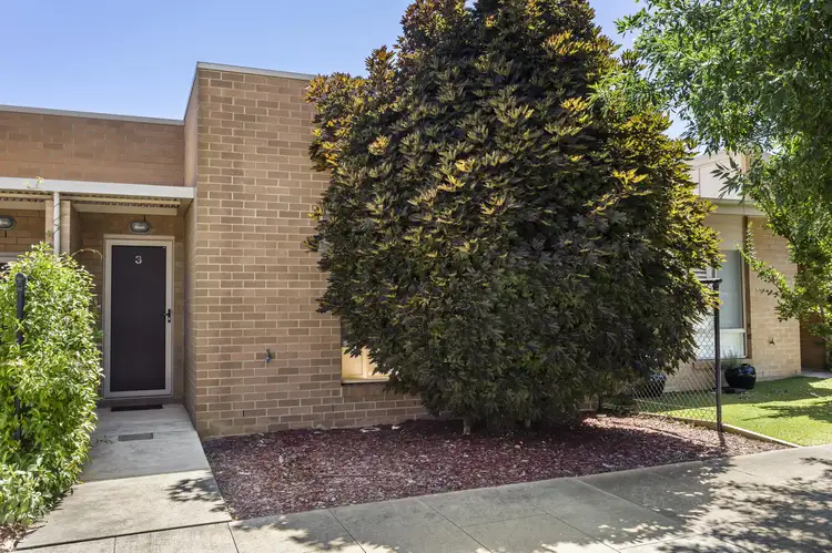 3/35 Clare Burton Crescent, Franklin ACT 2913