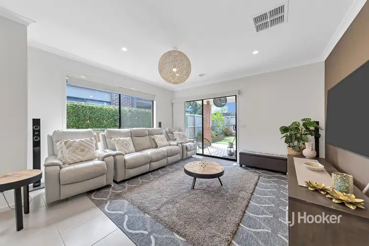 Second view of Homely house listing, 76 Bandicoot Loop, Tarneit VIC 3029