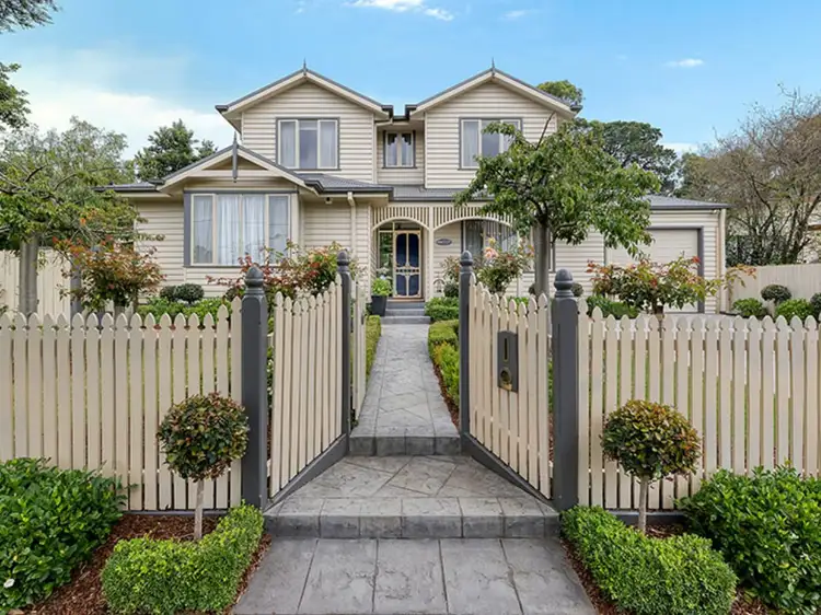 Main view of Homely house listing, 106 Mount View Parade, Croydon VIC 3136