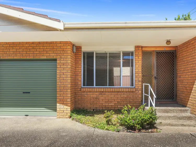 Seventh view of Homely villa listing, 5/24-26 Oakland Avenue, The Entrance NSW 2261