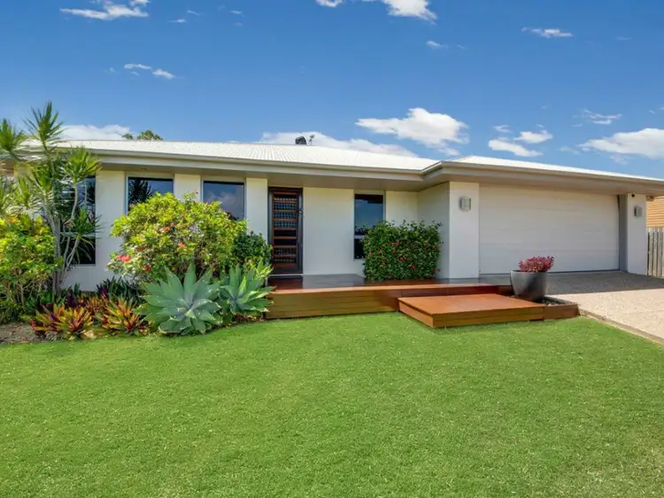 4 Stella Street, Boyne Island QLD 4680