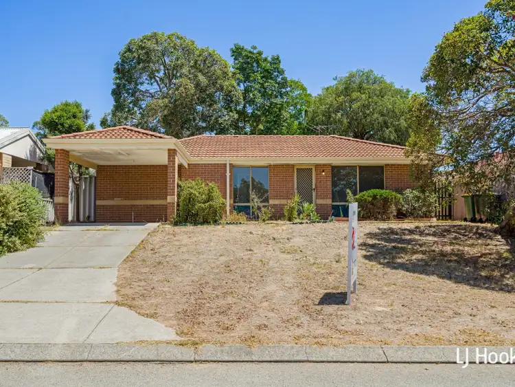 Second view of Homely house listing, 6 Prockter Gardens, Leda WA 6170