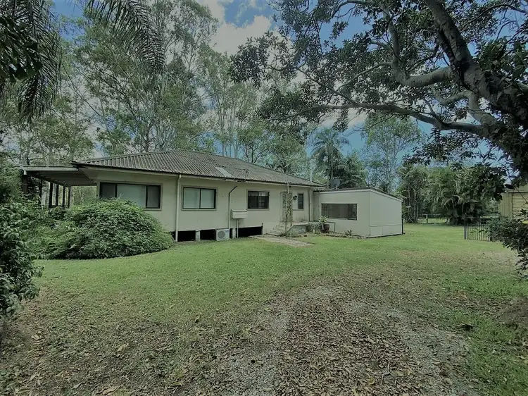1128 New Cleveland Road, Gumdale QLD 4154