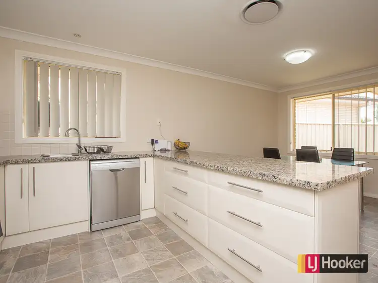 Fifth view of Homely house listing, 6a Iris Close, Kootingal NSW 2352