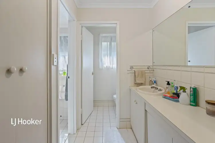 Fifth view of Homely house listing, 14 Boronia Court, Craigmore SA 5114