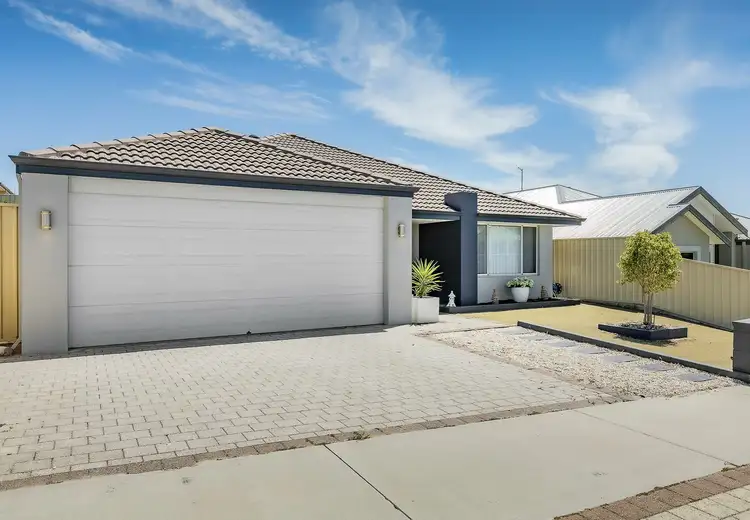 Second view of Homely house listing, 15 Grenache Chase, Pearsall WA 6065