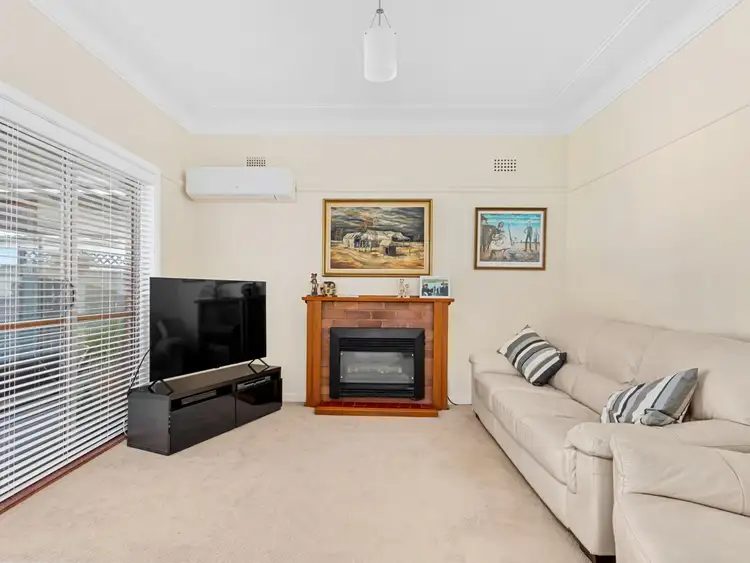 Second view of Homely house listing, 8 Georges Crescent, Roselands NSW 2196