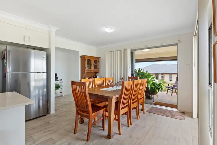 Sixth view of Homely house listing, 8 Willis Close, Redland Bay QLD 4165