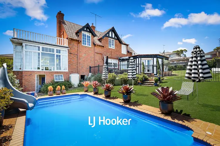 Second view of Homely house listing, 8a Glenhaven Road, Glenhaven NSW 2156