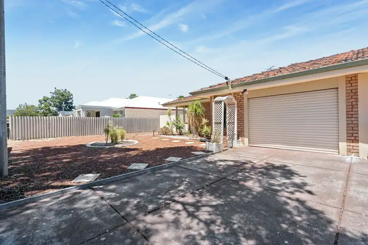 24A Challis Road, Armadale WA 6112