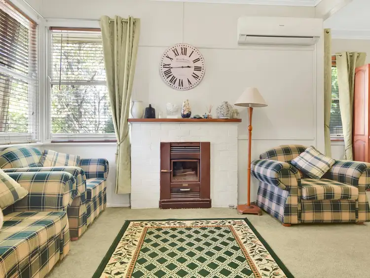 Fourth view of Homely house listing, 17 Whiteman Avenue, Young NSW 2594