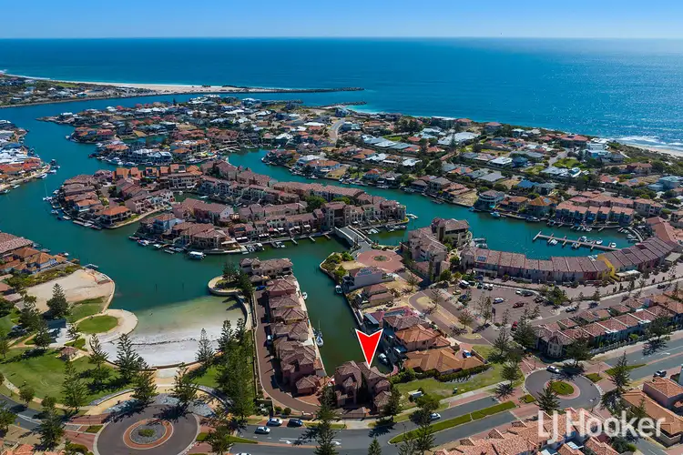 Main view of Homely townhouse listing, 1/5 Westview Parade, Wannanup WA 6210